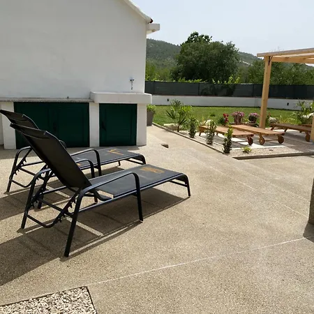 House Ivan 2 With Heated Pool Hébergement de vacances Neoric