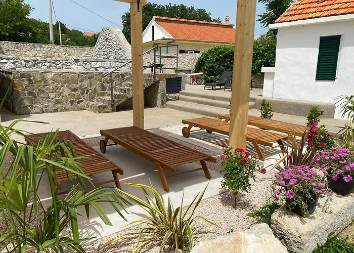House Ivan 2 With Heated Pool Hébergement de vacances Neoric