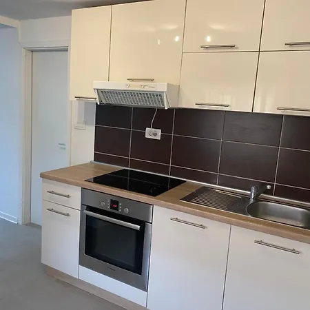 House Ivan 2 With Heated Pool * Neoric