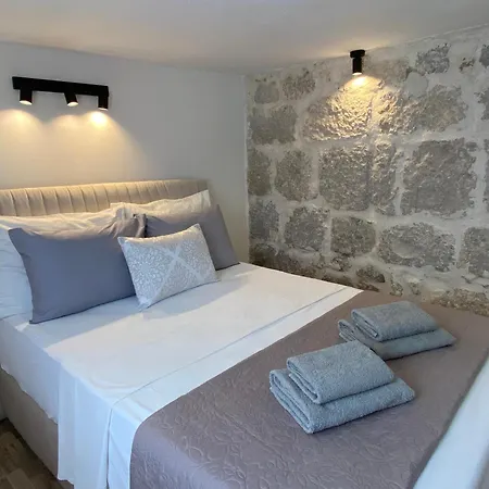 Hébergement de vacances House Ivan 2 With Heated Pool Neoric