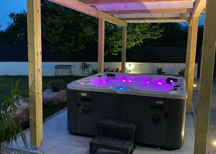 House Ivan 2 With Heated Pool Neoric
